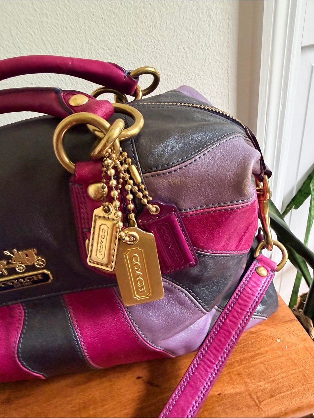 Vintage COACH Madison leather
Ombré purple Sabrina tote bag - Picture 6 of 10